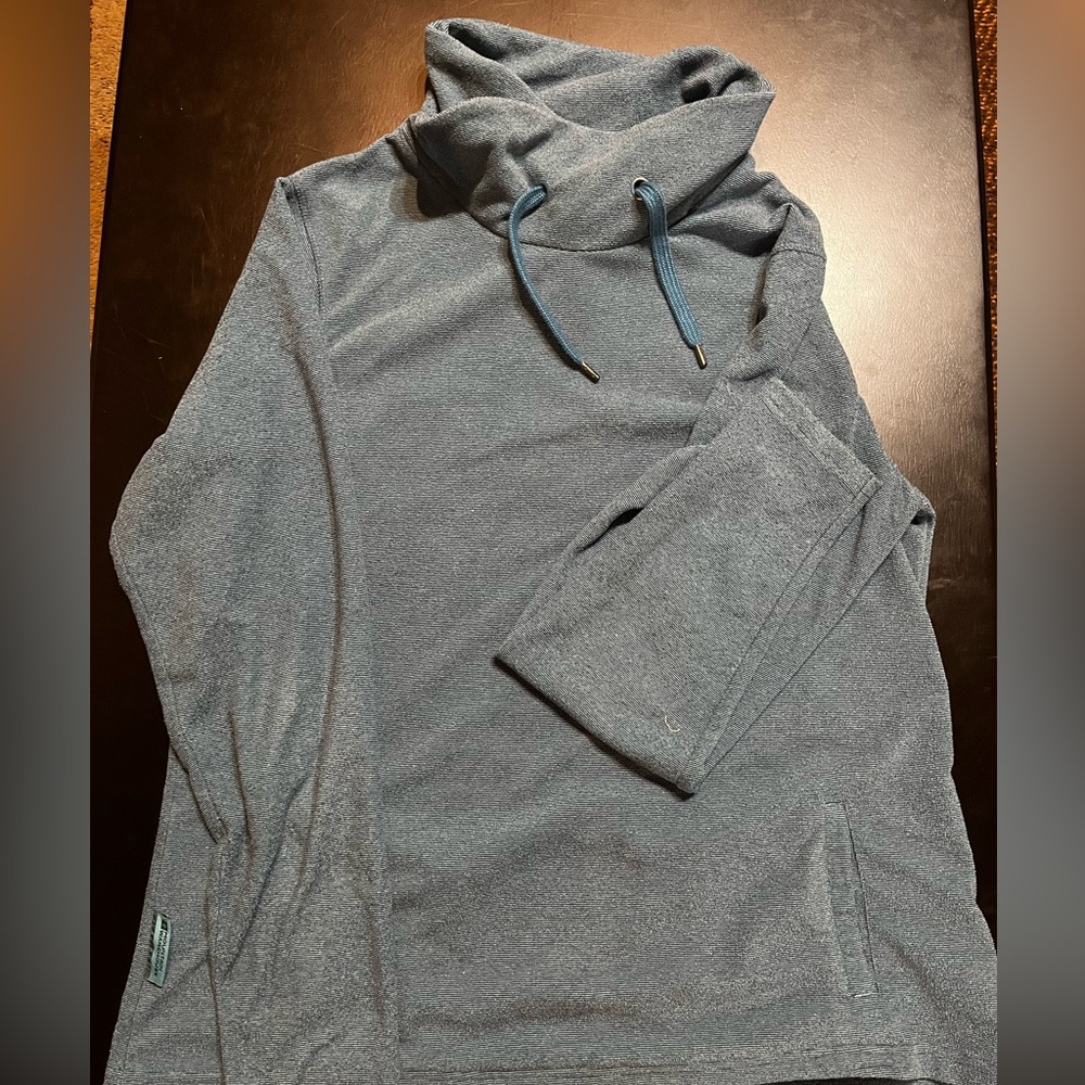 🔥 2/$40 Mountain Warehouse Sweater